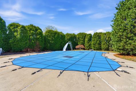 4 Allison Court Edison NJ 08820
