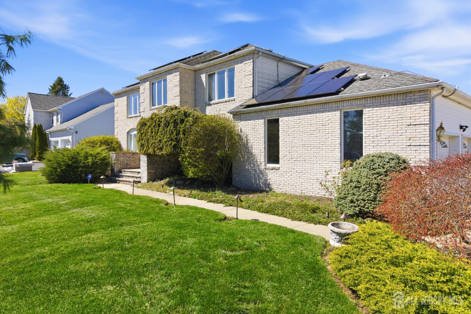 4 Allison Court Edison NJ 08820