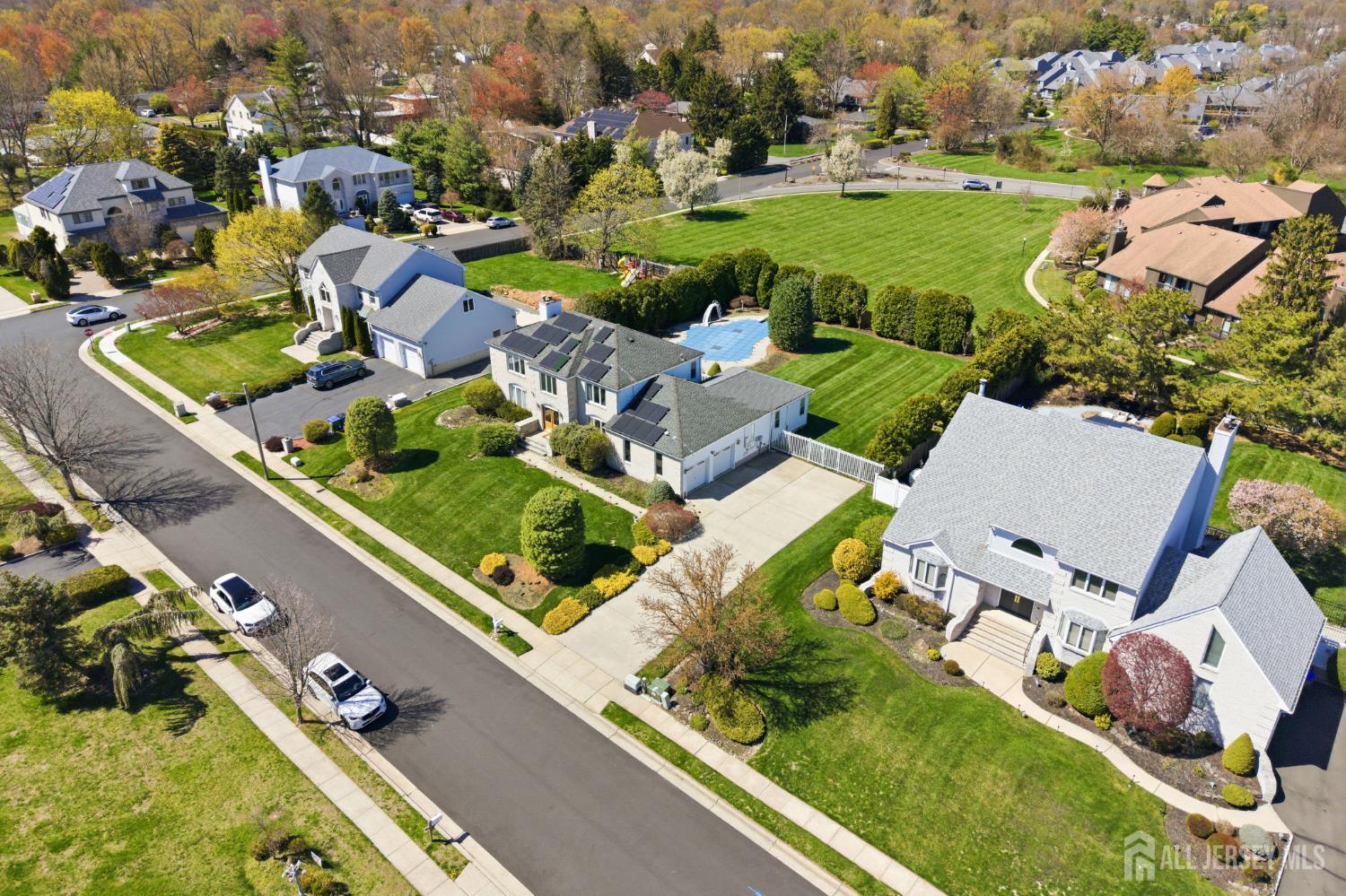 4 Allison Court Edison NJ 08820
