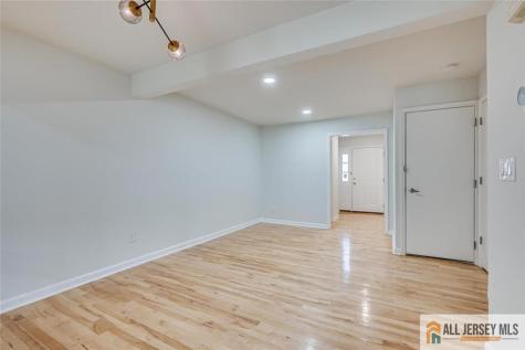 3406 Hana Road Edison NJ 08817