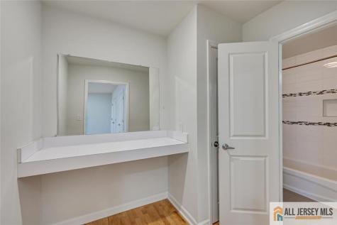 3406 Hana Road Edison NJ 08817