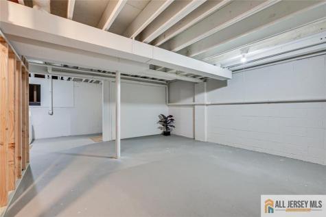 3406 Hana Road Edison NJ 08817