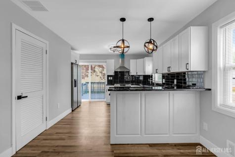 209 Ridge Avenue Middletown NJ 07718