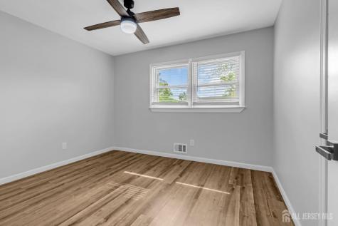 209 Ridge Avenue Middletown NJ 07718