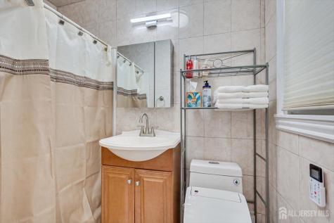 10 Falcon Drive Edison NJ 08820
