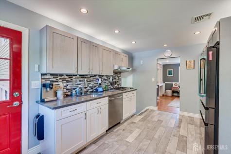10 Falcon Drive Edison NJ 08820
