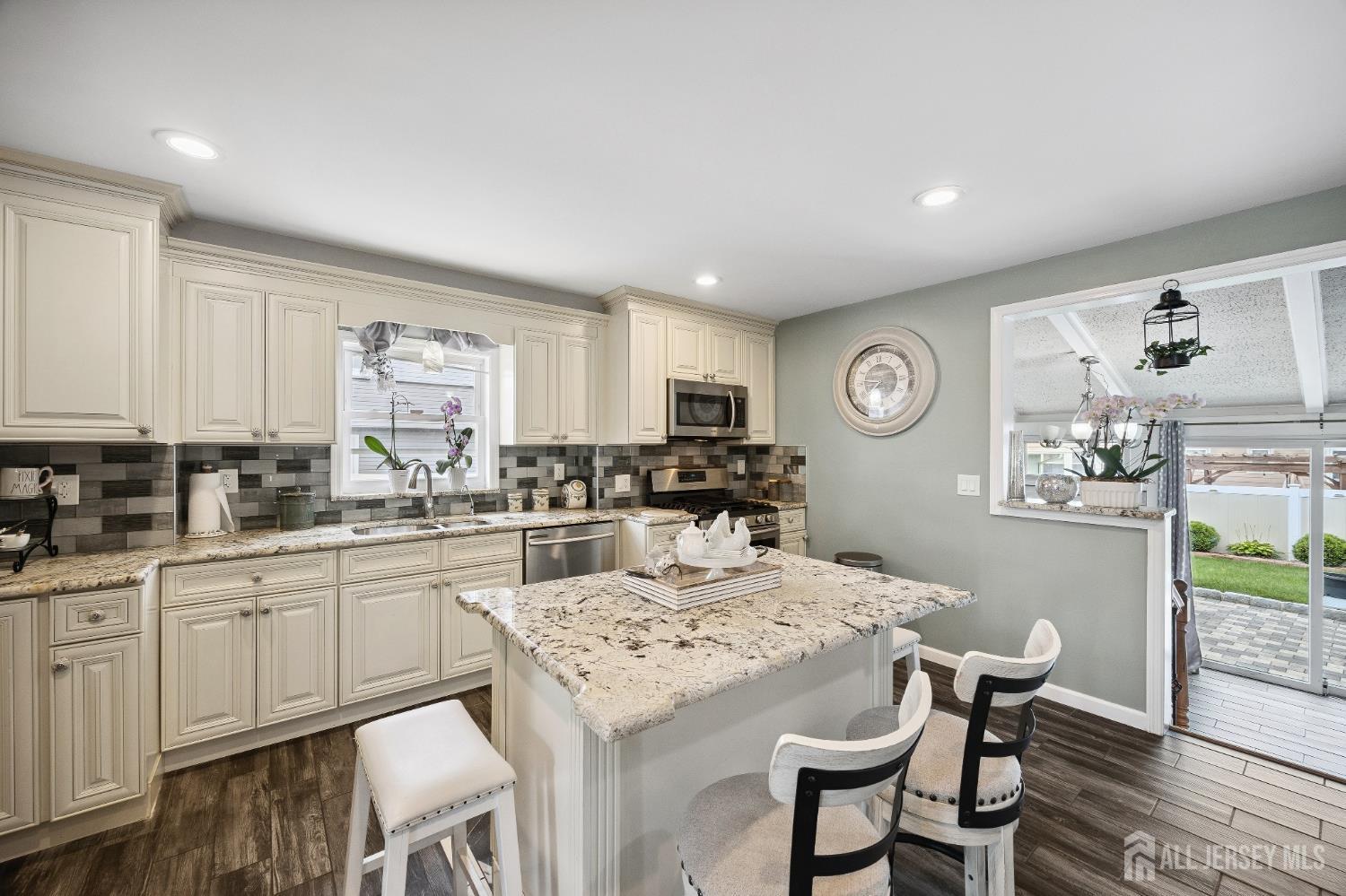 147 James Street Hopelawn NJ 08861