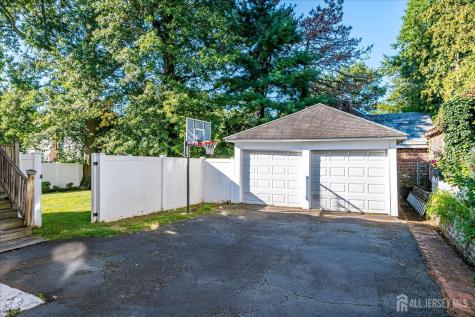 9 Lenox Street Edison NJ 08817