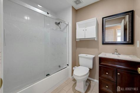 177 Bexley Lane Piscataway NJ 08854