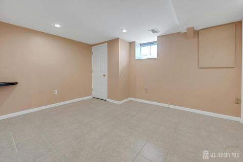 177 Bexley Lane Piscataway NJ 08854