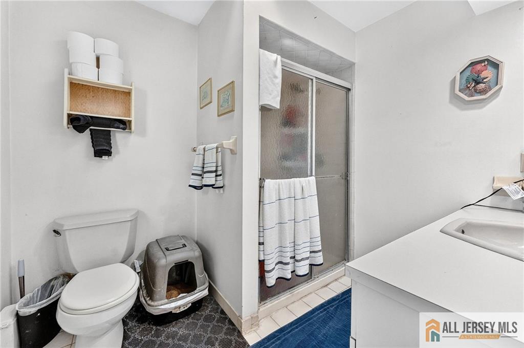 121 W Hill Road Colonia NJ 07067