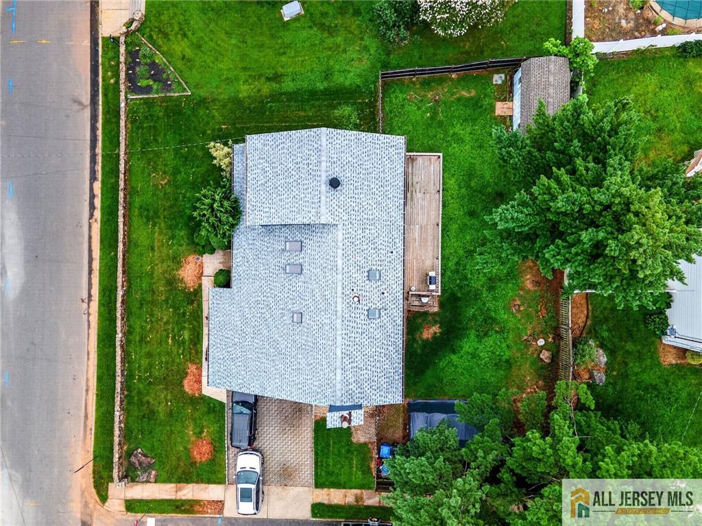 121 W Hill Road Colonia NJ 07067