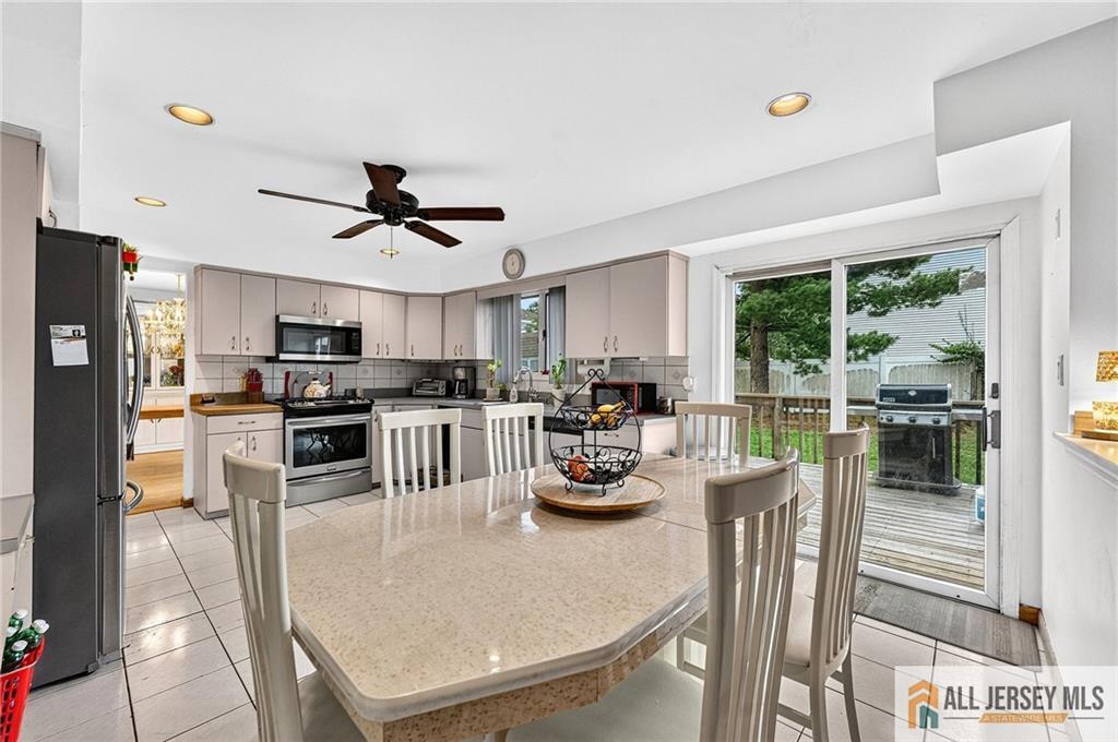 121 W Hill Road Colonia NJ 07067
