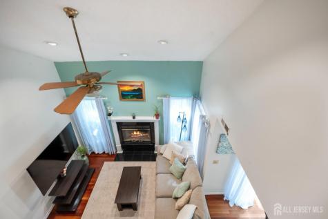 112 Lloyd Court East Brunswick NJ 08816
