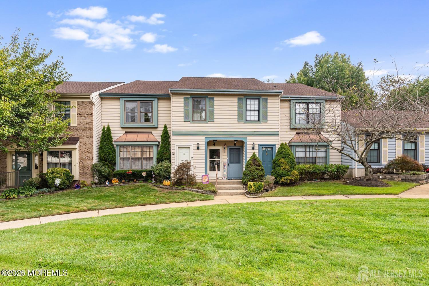 11 Interlaken Court Freehold NJ 07728
