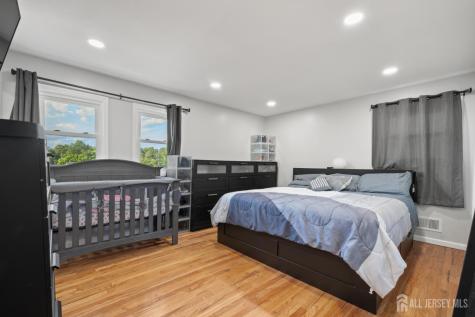 2 Wick Drive Sayreville NJ 08872