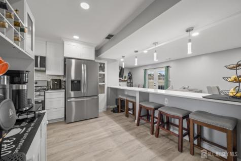 2 Wick Drive Sayreville NJ 08872