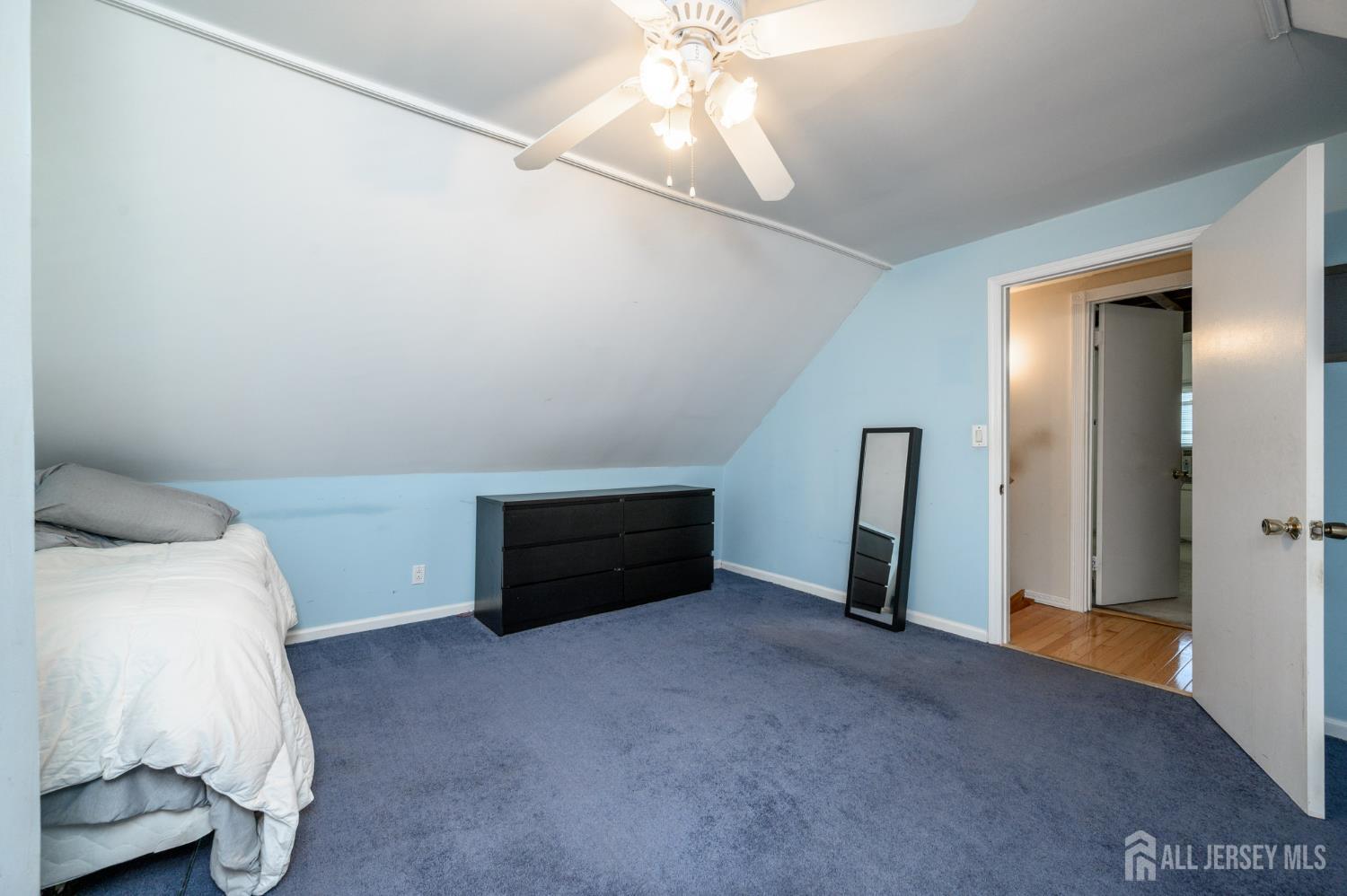 34 Hunterdon Road West Orange NJ 07052