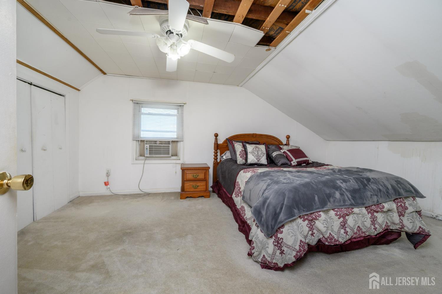 34 Hunterdon Road West Orange NJ 07052