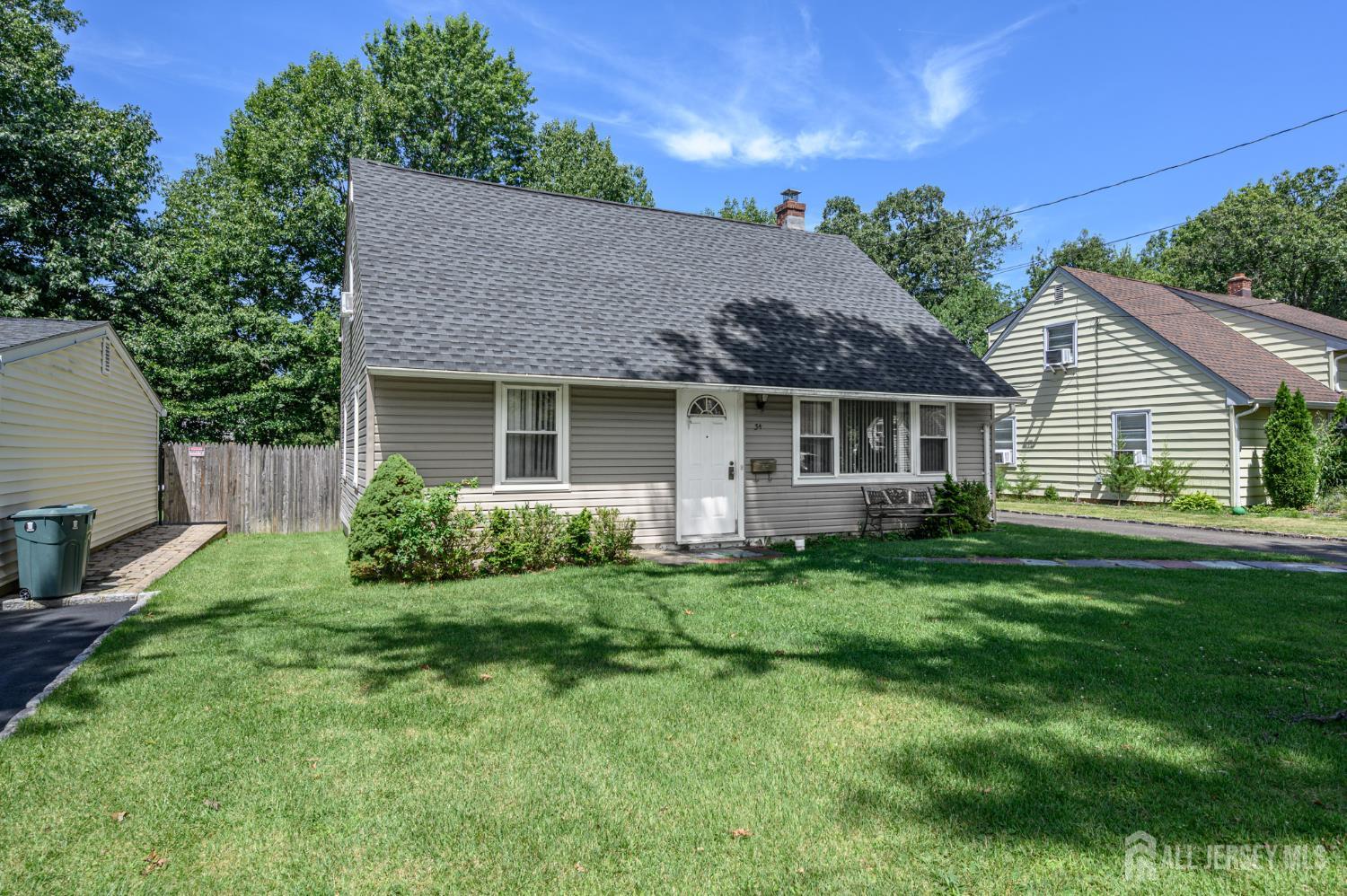 34 Hunterdon Road West Orange NJ 07052