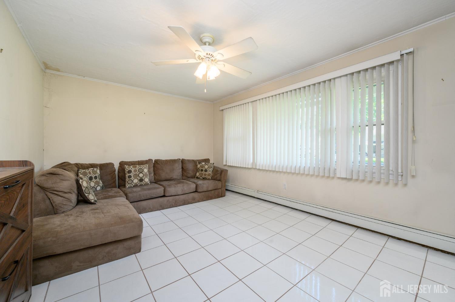 34 Hunterdon Road West Orange NJ 07052