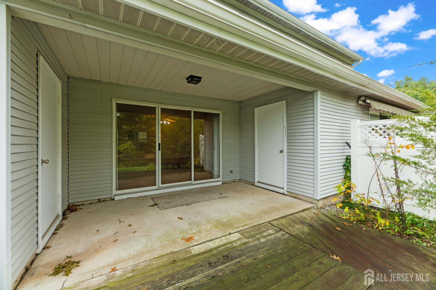 75 Albury Way North Brunswick NJ 08902