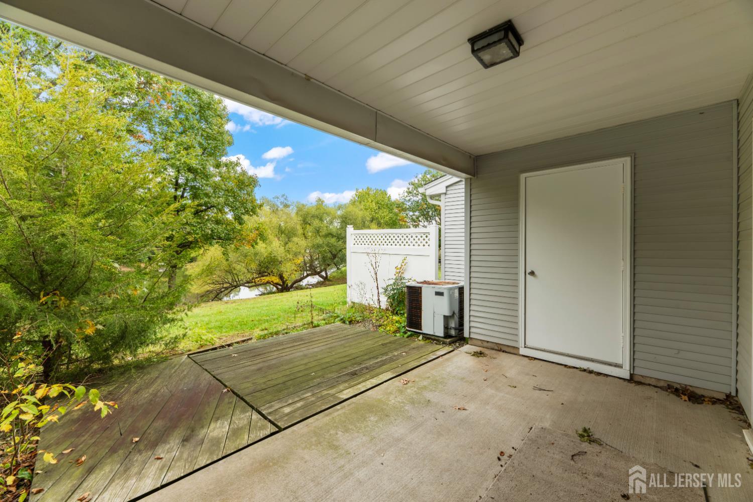 75 Albury Way North Brunswick NJ 08902
