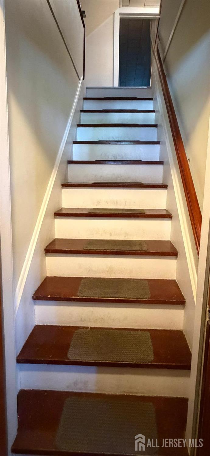 624 Chandler Avenue Roselle NJ 07203