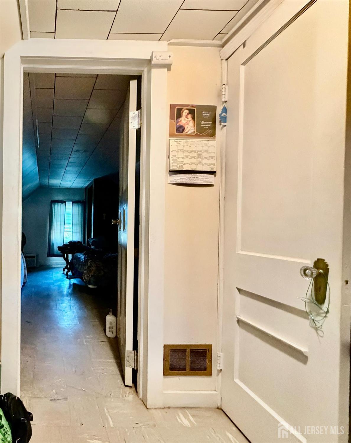 624 Chandler Avenue Roselle NJ 07203