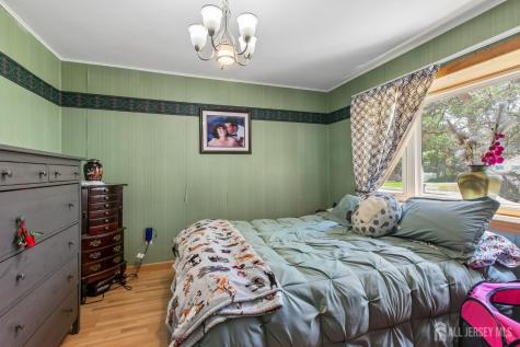 5 Lincroft Avenue Old Bridge NJ 08857