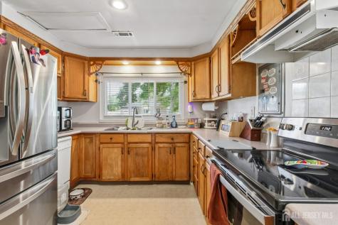 5 Lincroft Avenue Old Bridge NJ 08857