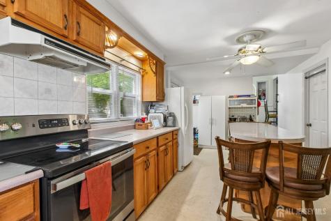 5 Lincroft Avenue Old Bridge NJ 08857