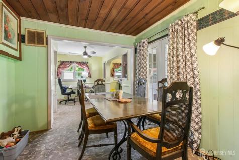 5 Lincroft Avenue Old Bridge NJ 08857