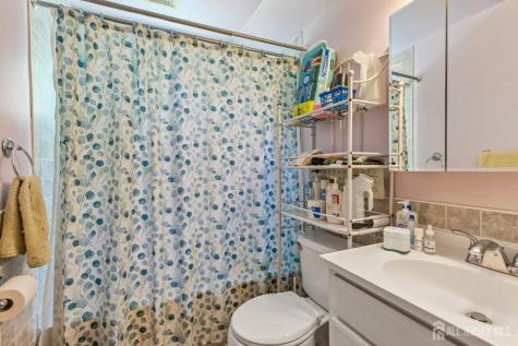 5 Lincroft Avenue Old Bridge NJ 08857