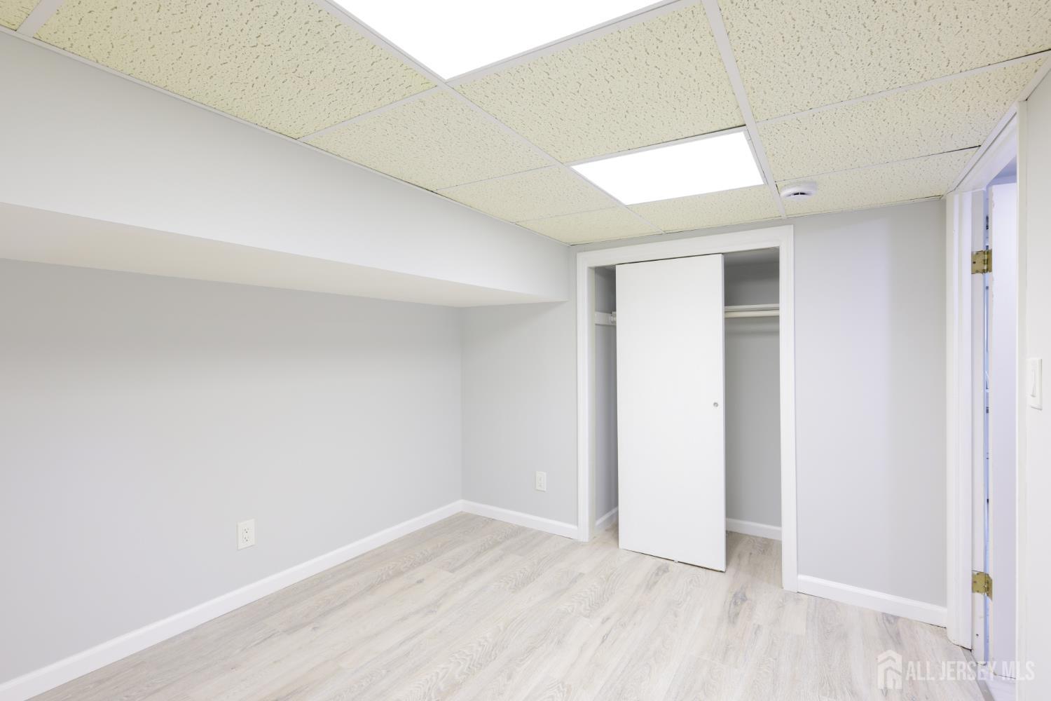 657 Amboy Avenue Edison NJ 08837