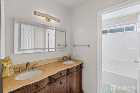 22 Stanford Drive South Brunswick NJ 08824