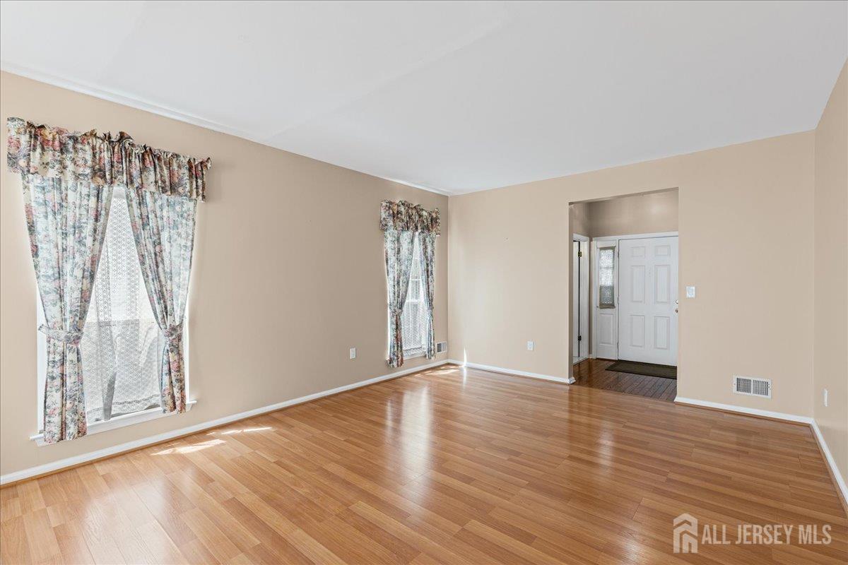 22 Stanford Drive South Brunswick NJ 08824