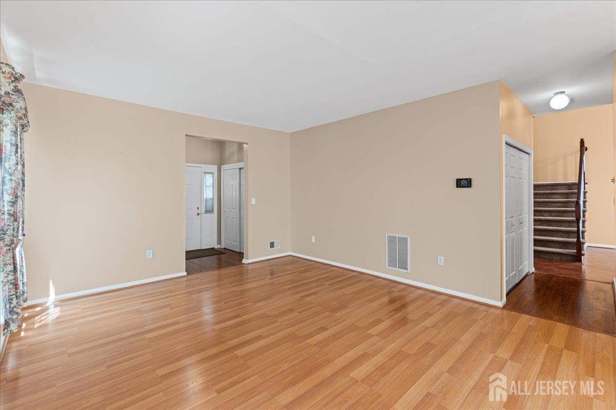 22 Stanford Drive South Brunswick NJ 08824