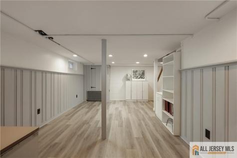 25 Voorhees Place Metuchen NJ 08840