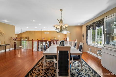 18 Mary Ellen Drive Edison NJ 08820
