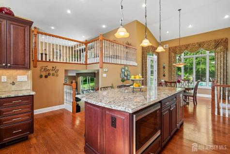 18 Mary Ellen Drive Edison NJ 08820