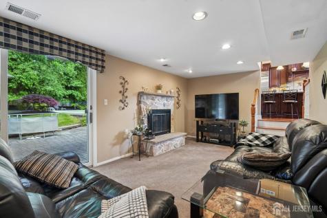 18 Mary Ellen Drive Edison NJ 08820