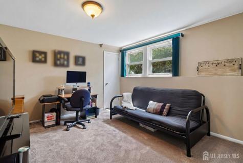 18 Mary Ellen Drive Edison NJ 08820