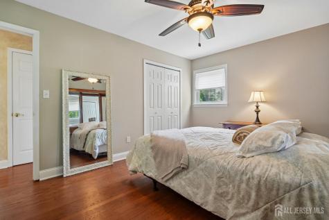 18 Mary Ellen Drive Edison NJ 08820