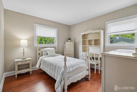 18 Mary Ellen Drive Edison NJ 08820