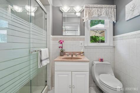 18 Mary Ellen Drive Edison NJ 08820
