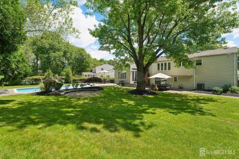 18 Mary Ellen Drive Edison NJ 08820