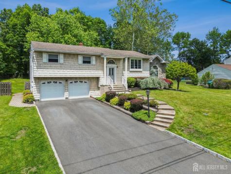 18 Mary Ellen Drive Edison NJ 08820