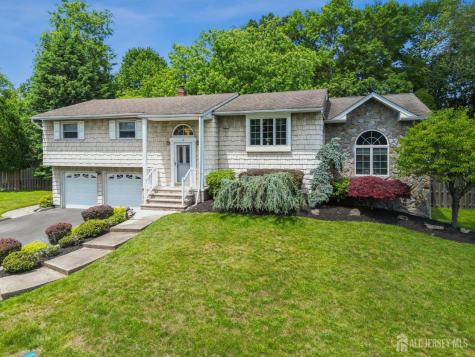 18 Mary Ellen Drive Edison NJ 08820