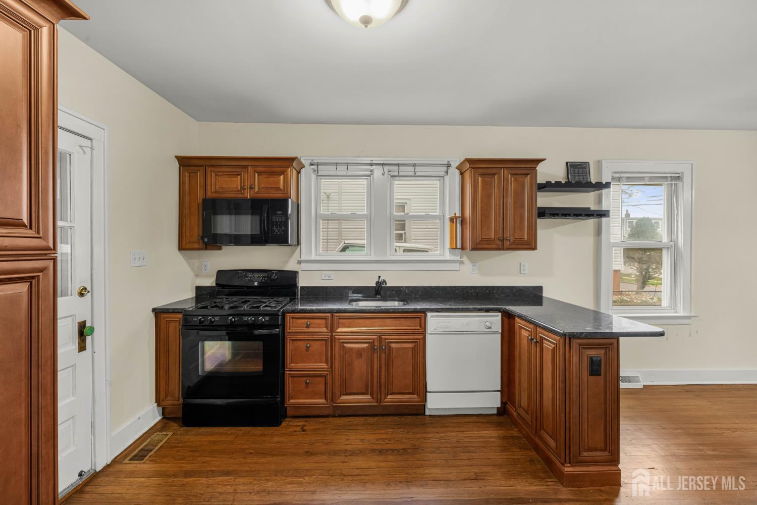 265 S 9th Avenue S Highland Park NJ 08904